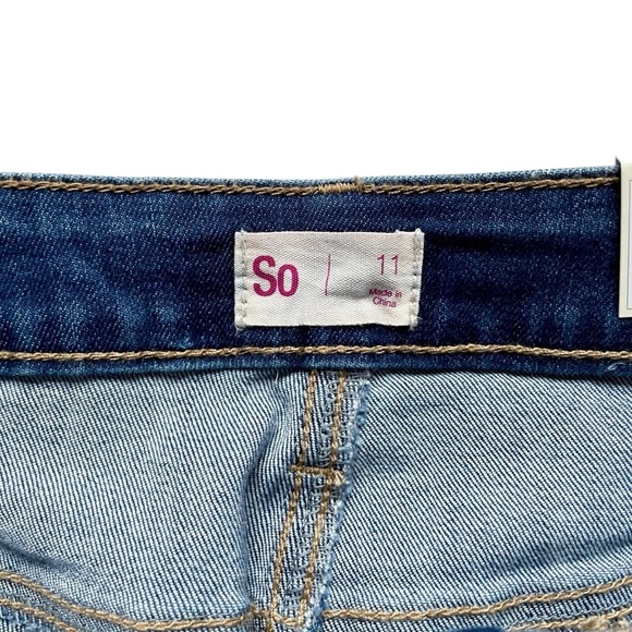 NWT SO Utility Cargo Denim Mini Skirt - Picture 2 of 4